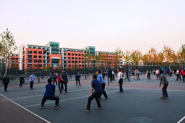 严阵以待 魏孟吉摄影 严阵以待 魏孟吉摄影